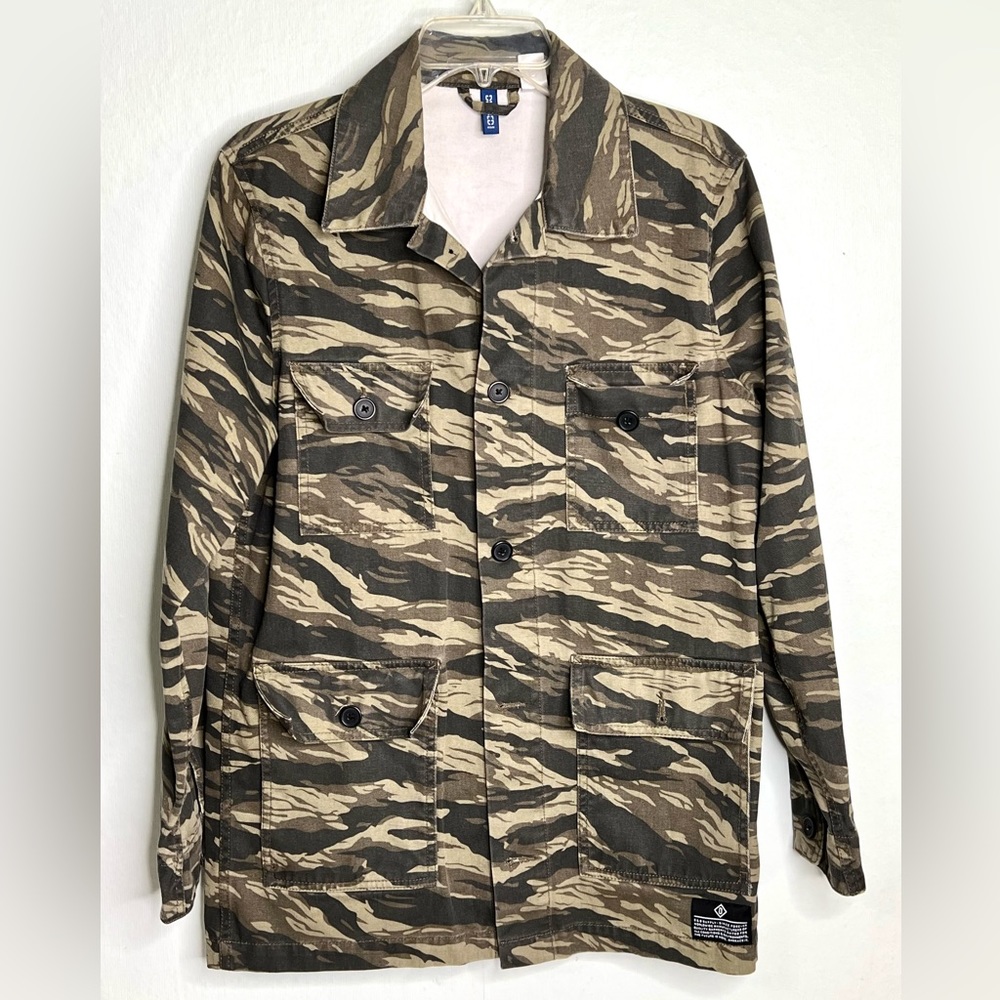 H&M DIVIDED CAMO COLORED DENIM JACKET Sz. SMALL